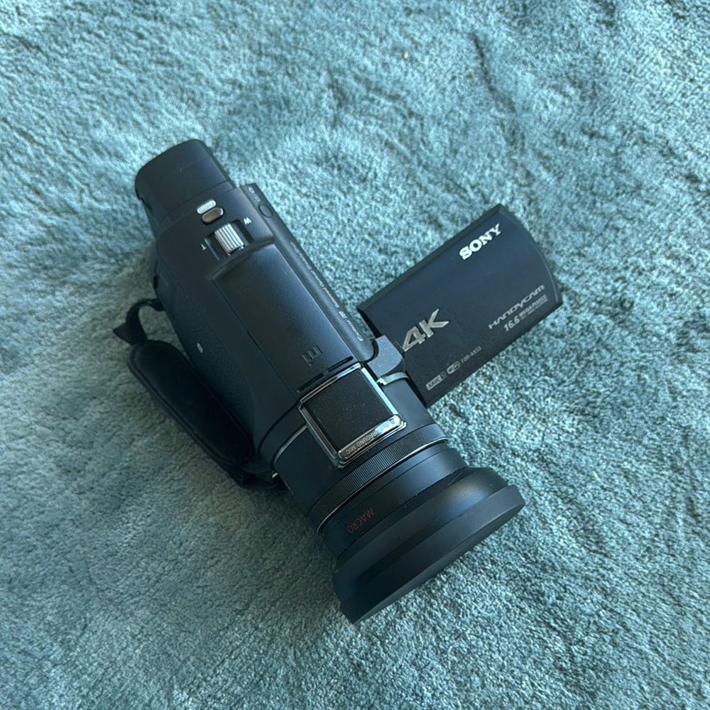 Sony Black Video Camcorder Sony FDRAX53/B 4K HD  with Zoom Lens